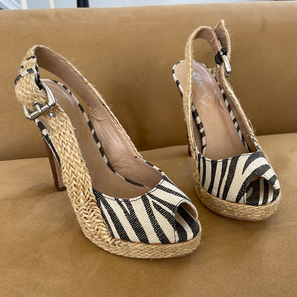 Gomax zebra heels